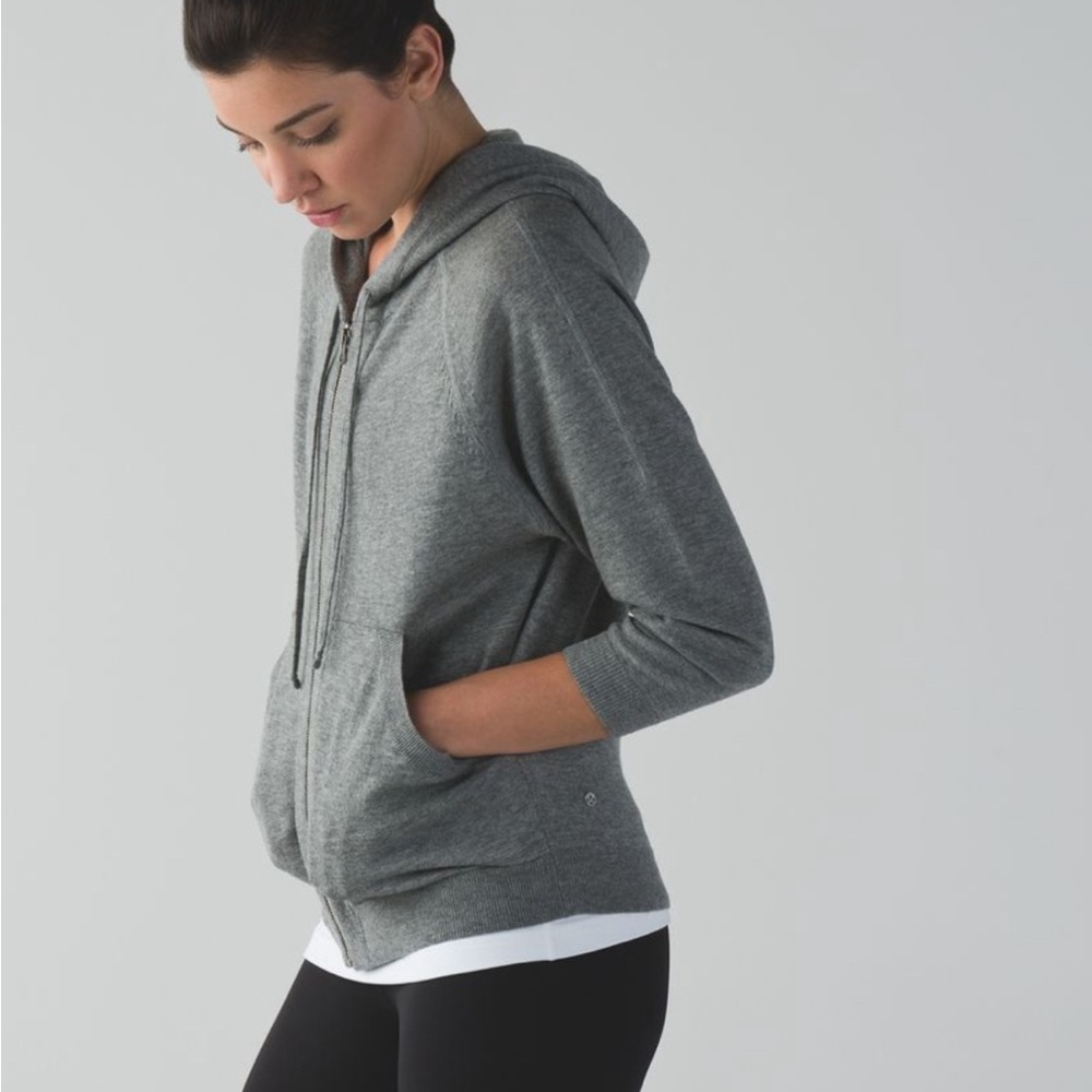 Lululemon Om On Hoodie
Heathered Medium Grey